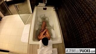 Sexy Jezebelle Bond films herself taking a bath