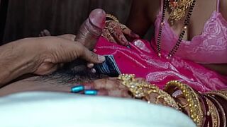 Desi cauple newly married wife karwa chauth fucking clear Hindi audio