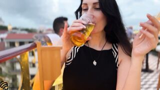 Blowjob in restaurant