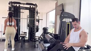 Steffy Moreno hooks up with ripped stud at the gym
