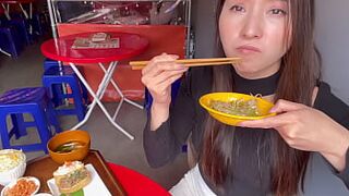 I cycle around Tokyo and eat Korean food in Shin-Okubo
