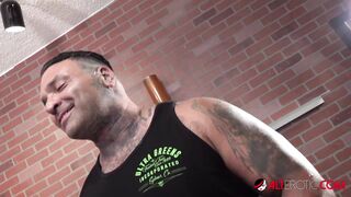 Australian beauty Amber Luke gets a new nose tattoo
