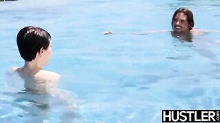 Short hair Audrey Noir takes a dip before doggystyle