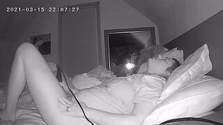 MILF Jackhammers Clit Before Bed Spy Cam