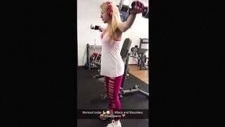 Sex Flashing and Dirty Snapchats :-)