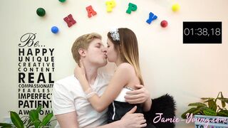 10 Minutes Make Out Challenge!! Jamie Young
