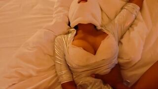 I FUCK MY STEPMOM IN MY FATHER'S HOUSE