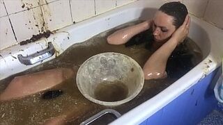 Gothic Girl - Sexy Food Messy WAM