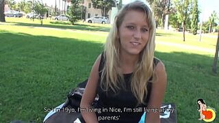 Fantastic Kelly Pix discovers threesome for the very first time