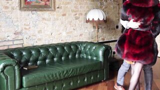 Retro sex with babe in fur coat