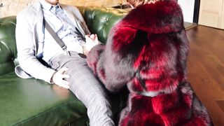 Retro sex with babe in fur coat