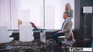 TUSHY She finally has a reason to be ga at work