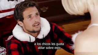 My sister gives me a Christmas present - Spanish subtitling / https://aii.sh/tN1yw