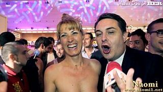 Exhibitionist Naomi masturbates herself for Andrea Diprè