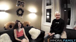 Naive Russian Princess Alice Creampied By Clueless American Dudes!
