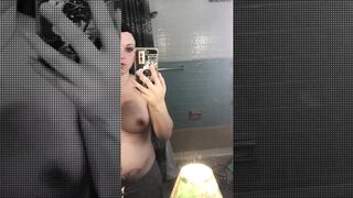 Liz Vicious Half Naked with (Shocking Announcement)
