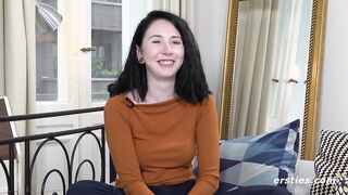Joana ERSTES Mal vor der Kamera