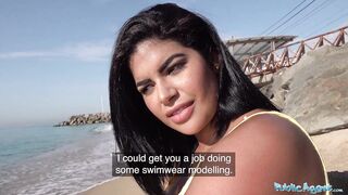 Public Agent A Blind date for Latina with huge natural boobs