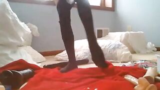 Teen using huge toy in her ass to squirt