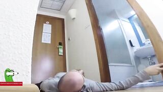Putting tweezers in her pussy and eating it with desire ADR0547