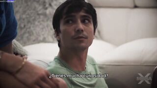 A moment with stepmother. Spanish sub. To see in : pornsuborg