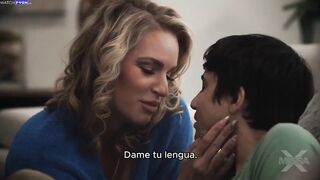 A moment with stepmother. Spanish sub. To see in : pornsuborg