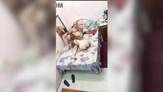 YOUNG GIRL GETS ALL WET WHEN SHE'S WITH THE OLD MAN