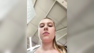 Crazy fucking in the gym