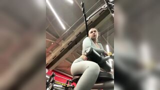 Crazy fucking in the gym