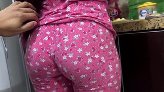 stepfather obsessed with his 18 year old stepdaughters ass