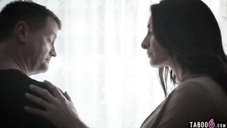 Overprotective lets stepdad break her teen pussy in