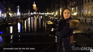 a night living on the red light district in amsterdam with mira