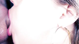 Huge cumshot -closeup blowjob