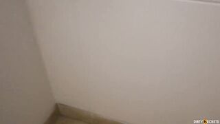 I FUCK MY NEW NEIGHBOR