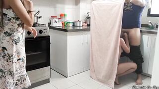 I Fuck my Bad Stepdaughter while her is Cooking