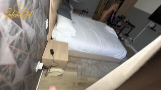 Spying on my stepmom!! Hot MILF eats the monster dick of her stepson while his husband is not at home - Salome Gil