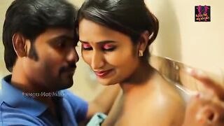 telugu Hot Young Girl Hot Romance in Bathroom
