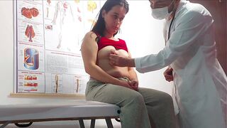 Gynecologist sticks finger in patient's anus and fucks her!