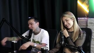 The first time she saw his dick on a recording, then they didn't speak to each other - Yasmin Pariz & Ktal Vagabundo do Bom (SHEER/RED)