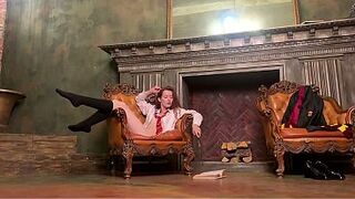 Nude cosplay - behind the scenes