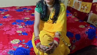 Cute Desi Indian Beautiful Wife Gets Fucked with Huge Dick in Hause