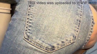 the maid came to work wearing ripped jeans and I didn't warn her, I only filmed it