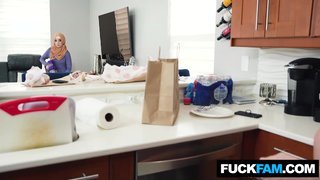 HIJABI Maid Caught Stealing and Repaid With PUSSY Violet Gems, Peter Green