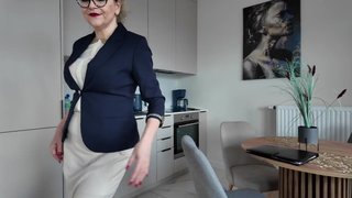 Blonde Property Agent Gets Creampied by Client To Seal The Deal