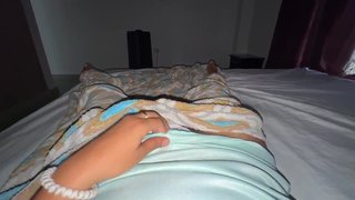 I love fingering myself in the morning before I go to college