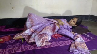 Desi Bhabhi Seduced Neighbour For Hard Fuck
