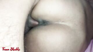 Clear voice Tannu bhabhi taang utha kar khub maje lekar chudi