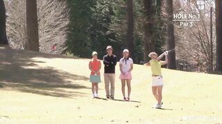 Asian teen girls plays golf nude