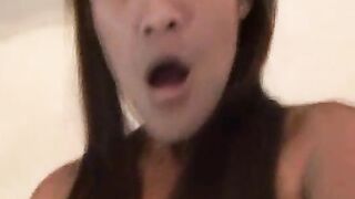 Petite-Asian-Finger-Fuck