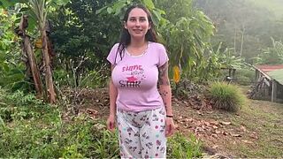 I had a wet dream about my neighbor and she made it come true. Jennifer Play